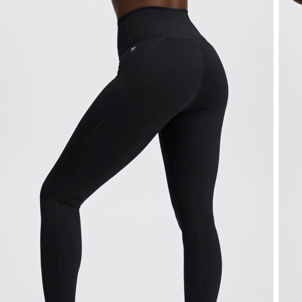 Fabletics PowerHold Leggings Size Small Black